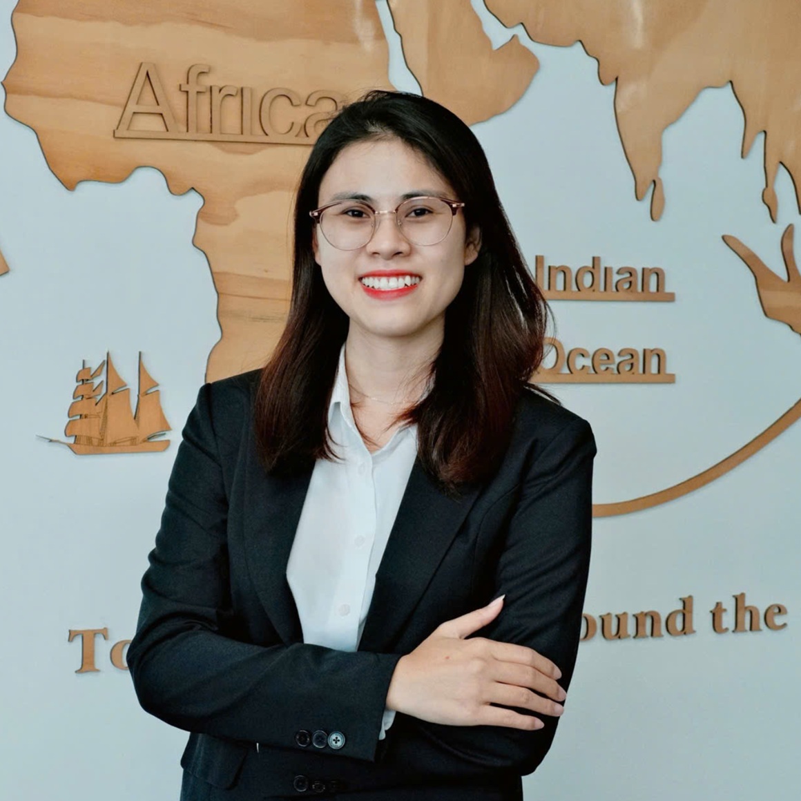 Ms. Hồng